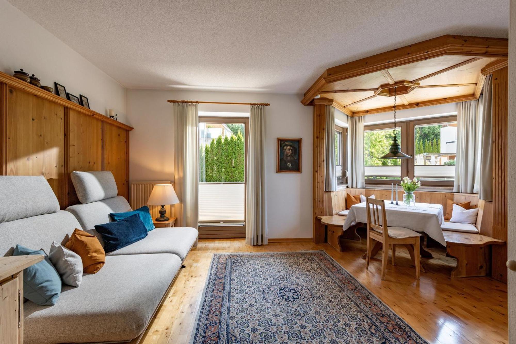 Haus Alpin Apartment Ellmau Exterior foto